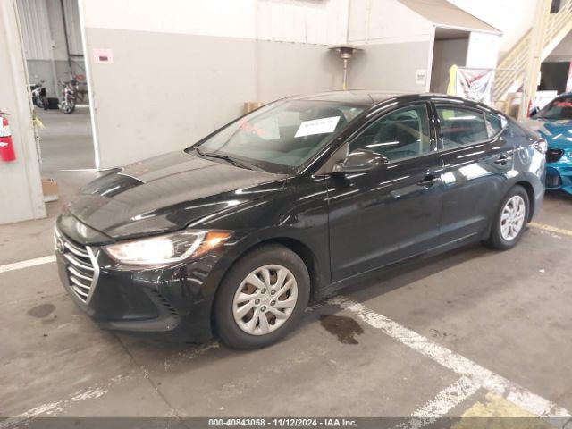 5NPD74LF8JH262678 Hyundai ELANTRA SE