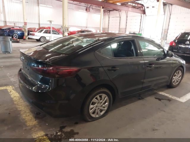 5NPD74LF8JH262678 Hyundai ELANTRA SE