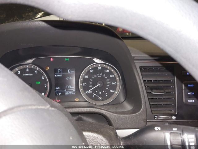 5NPD74LF8JH262678 Hyundai ELANTRA SE