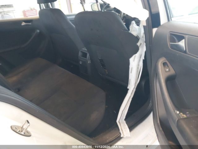 3VW2K7AJ3FM246773 Volkswagen Jetta 2.0l S