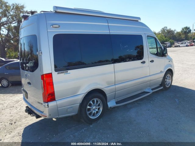 W1X4EBHY5MP429379 Mercedes-Benz Sprinter 2500 Standard Roof V6
