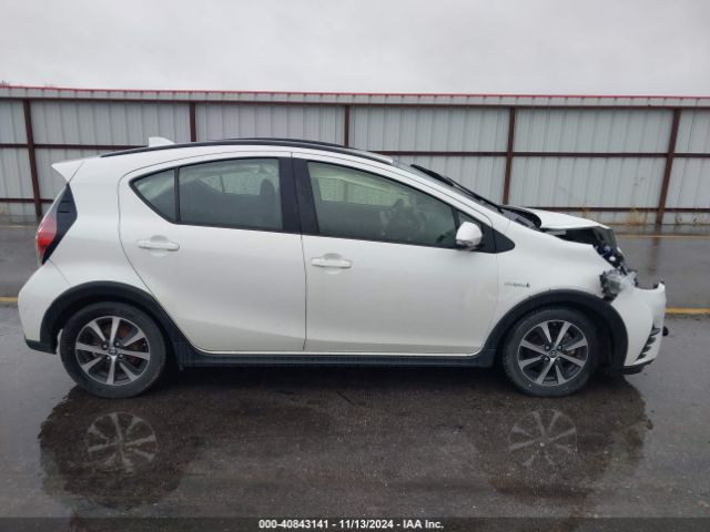 JTDKDTB34J1619038 Toyota Prius C Two