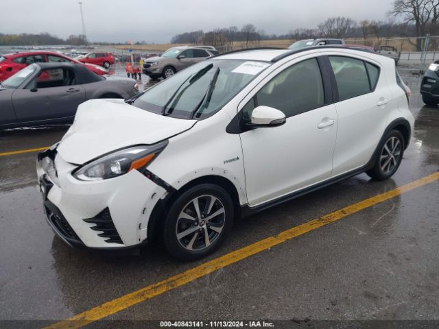 JTDKDTB34J1619038 Toyota Prius C Two