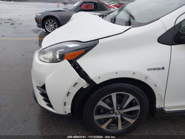 JTDKDTB34J1619038 Toyota Prius C Two