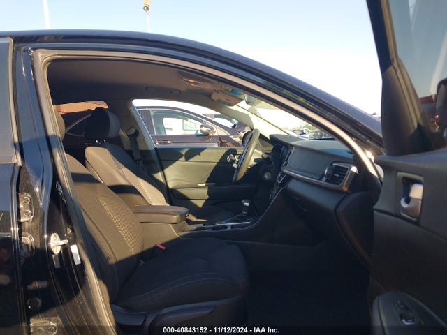 KIA Optima Lx 2016 5XXGT4L32GG039300 Image 5
