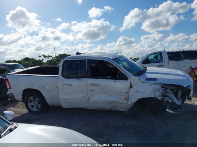 1C6RREBT7LN300506 RAM 1500 Big Horn  4x2 6'4 Box