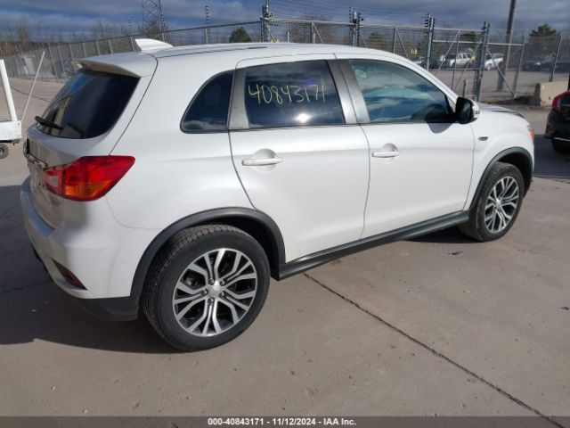 2018 MITSUBISHI OUTLANDER SPORT JA4AP3AU0JZ018055 Photo 3