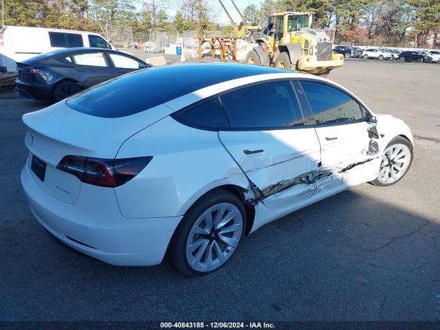 2022 TESLA MODEL 3 5YJ3E1EB2NF287638 Photo 3