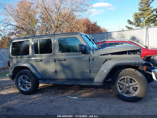 1C4HJXEN5LW191235 Jeep Wrangler Unlimited Sahara