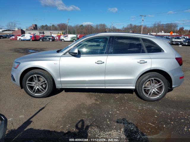 WA1DGAFP0EA126961 Audi Q5 3.0t Premium Plus