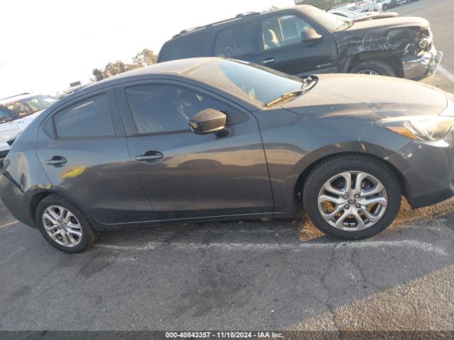 3MYDLBZV3GY124882 Scion IA