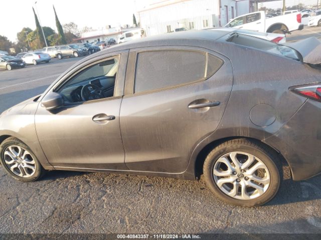 3MYDLBZV3GY124882 Scion IA
