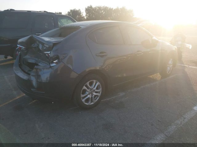 3MYDLBZV3GY124882 Scion IA