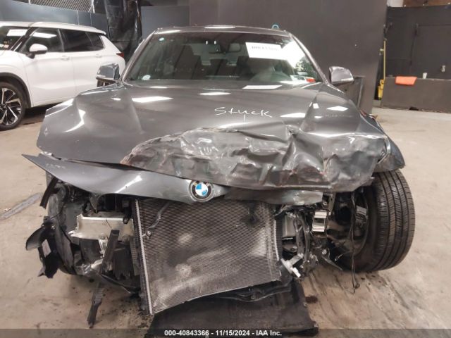 WBA8D9C58JA608327 BMW 330i Xdrive