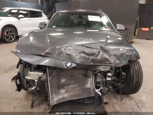 WBA8D9C58JA608327 BMW 330i Xdrive