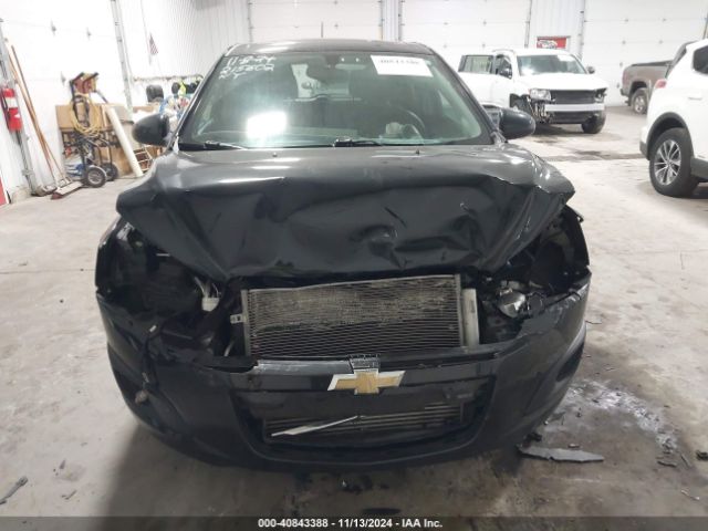 1G1JC6SB1F4152067 Chevrolet Sonic Lt Auto