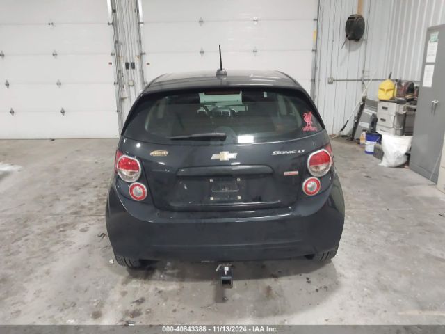 1G1JC6SB1F4152067 Chevrolet Sonic Lt Auto