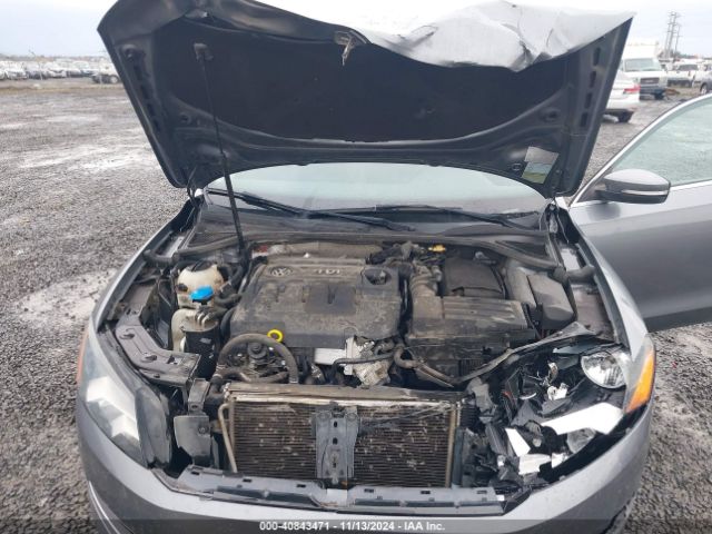 1VWBV7A39FC071410 Volkswagen Passat 2.0l Tdi Se