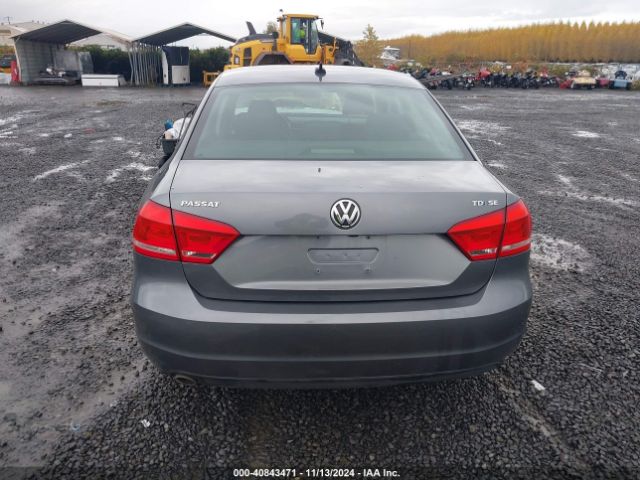1VWBV7A39FC071410 Volkswagen Passat 2.0l Tdi Se