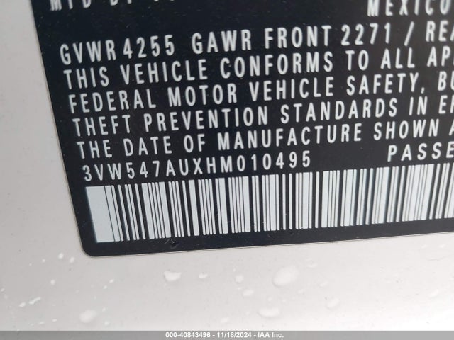 3VW547AUXHM010495 Volkswagen Golf Gti Se 4-door