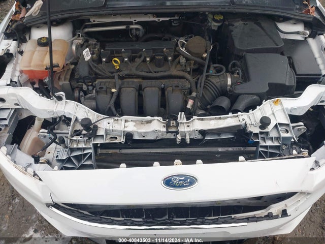 Ford FOCUS SE 2015 1FADP3F27FL201530 Image 10