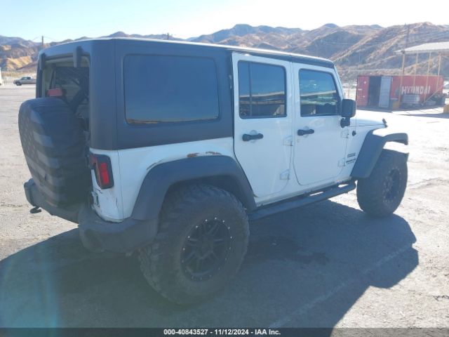 1C4BJWDG0HL518071 Jeep Wrangler Unlimited Sport 4x4
