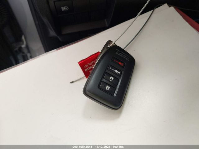 JTHCA1D29M5116932 Lexus IS 300