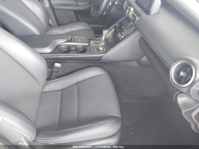 JTHCA1D29M5116932 Lexus IS 300