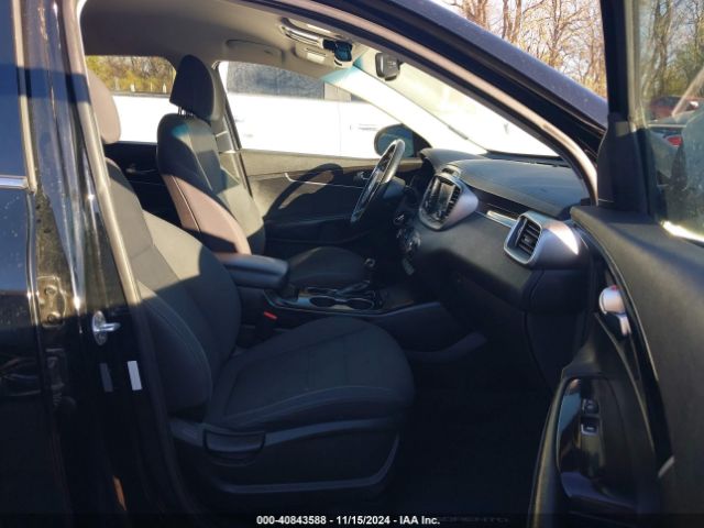 5XYPGDA32HG295599 KIA Sorento 2.4l Lx