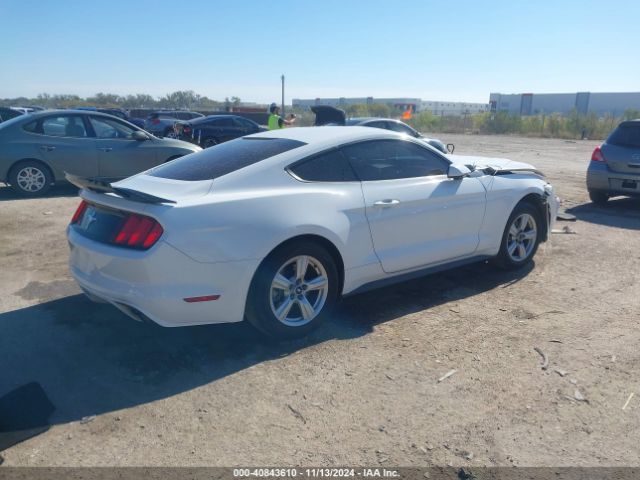 1FA6P8AM8G5283952 Ford Mustang V6