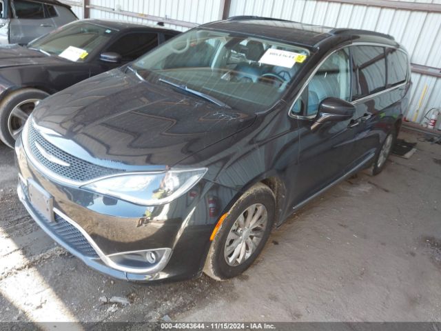 2C4RC1BG3HR598794 Chrysler Pacifica Touring-l