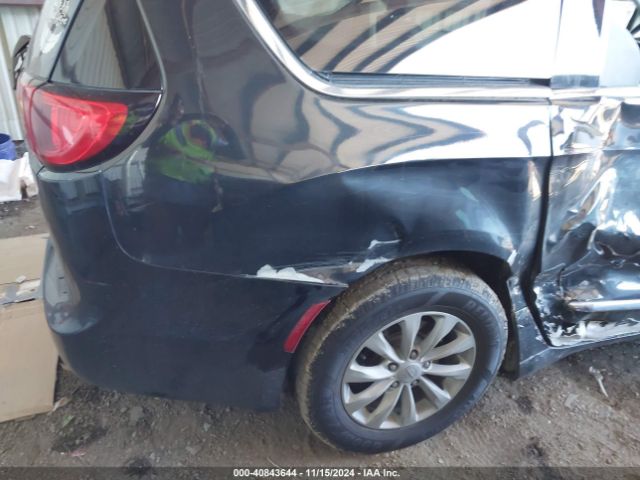 2C4RC1BG3HR598794 Chrysler Pacifica Touring-l