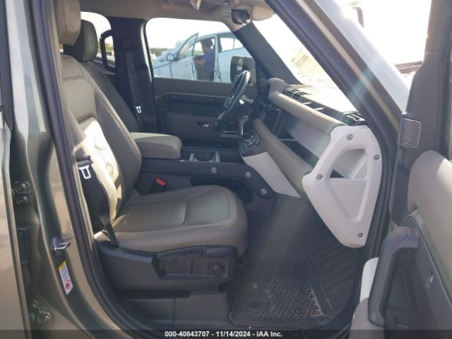 SALEJ7RX9N2083668 Land Rover Defender 110 S