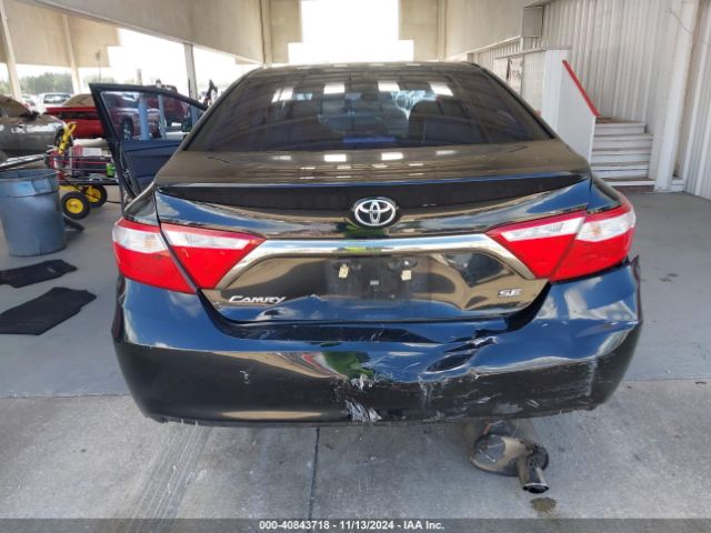 4T1BF1FK1HU643821 Toyota CAMRY SE