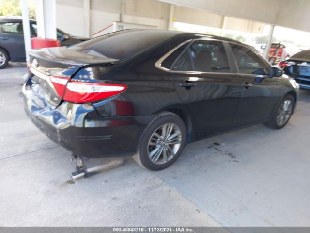 4T1BF1FK1HU643821 Toyota CAMRY SE