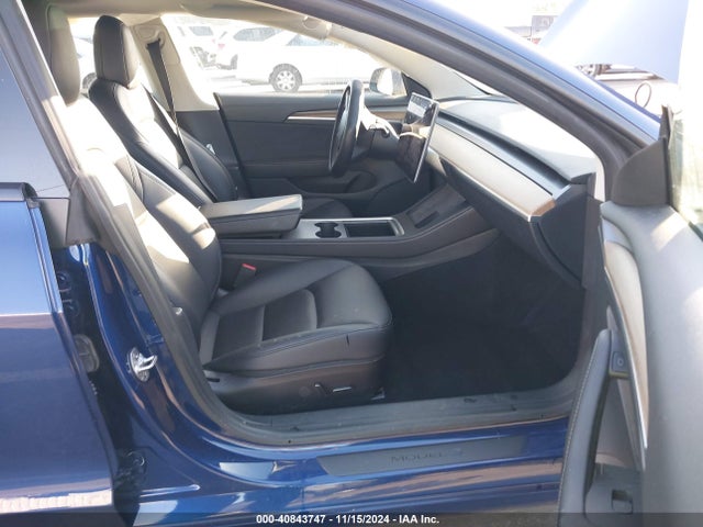2022 TESLA MODEL 3 5YJ3E1EBXNF286172 Photo 4