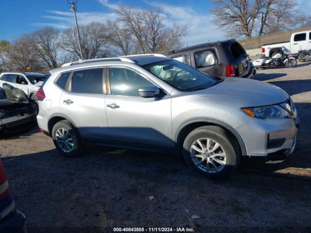KNMAT2MV1JP587170 Nissan ROGUE SV