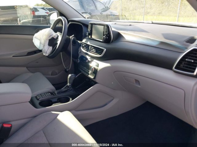 KM8J33AL9KU982821 Hyundai Tucson Sport