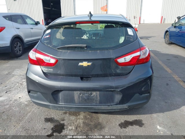 Chevrolet Cruze Lt Auto 2018 3G1BE6SM7JS596322 Image 16