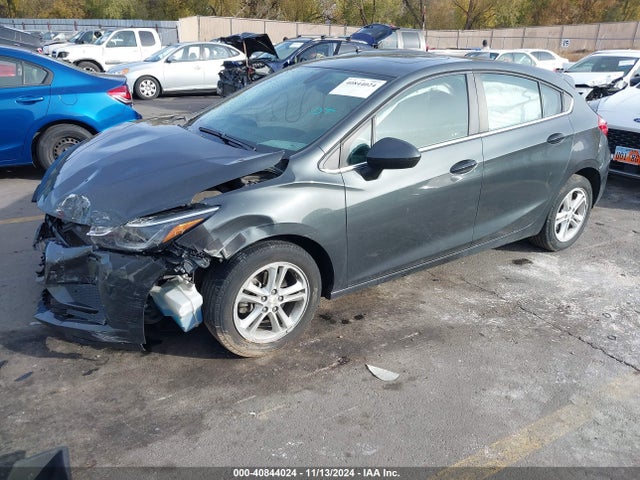 Chevrolet Cruze Lt Auto 2018 3G1BE6SM7JS596322 Image 2