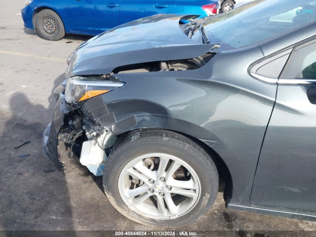 Chevrolet Cruze Lt Auto 2018 3G1BE6SM7JS596322 Image 6