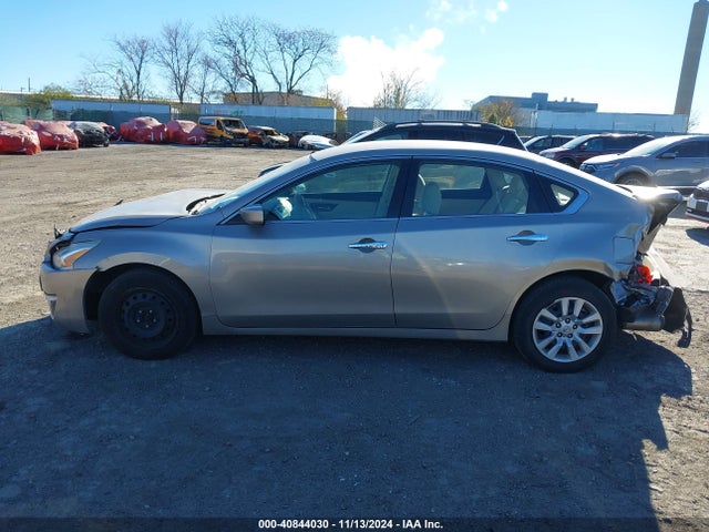 Nissan Altima 2.5 S 2014 1N4AL3AP8EC140446 Image 15