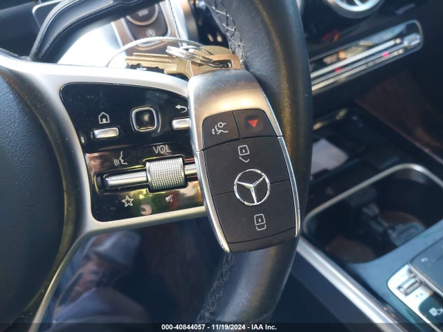 W1N4M4GB0LW047155 Mercedes-Benz GLB 250
