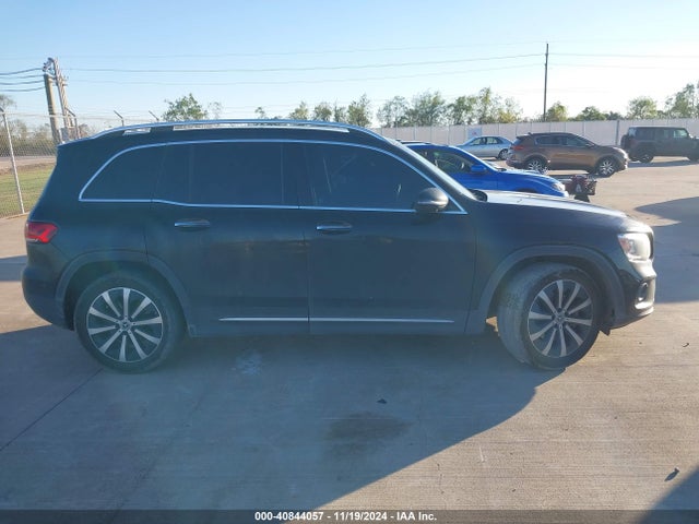 W1N4M4GB0LW047155 Mercedes-Benz GLB 250