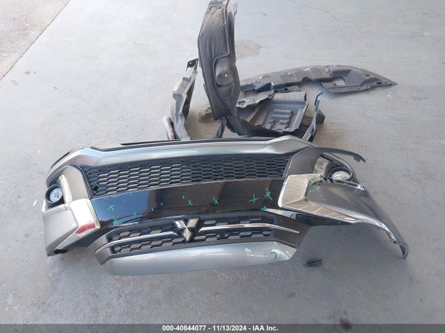 JA4AR3AW0JU001474 Mitsubishi Outlander Sport 2.4 Se