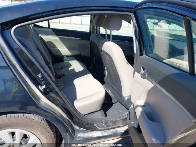 Hyundai ELANTRA SE 2020 5NPD74LF3LH620062 Image 8