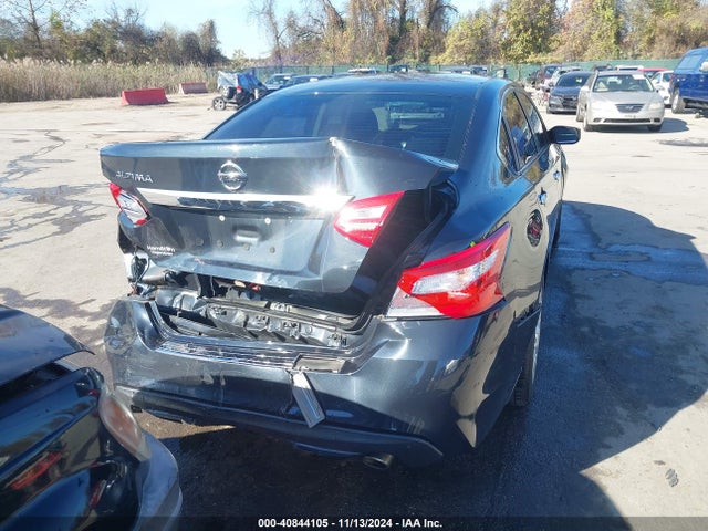 Nissan Altima 2.5 S 2017 1N4AL3AP4HC237437 Image 17