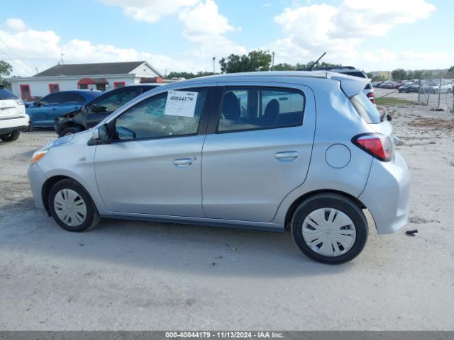 ML32AUHJ9MH013608 Mitsubishi Mirage Carbonite Edition/es/le