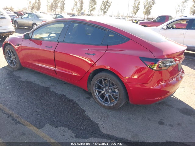 2022 TESLA MODEL 3 5YJ3E1EB1NF249561 Photo 2