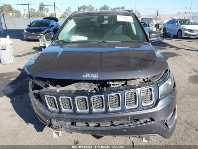 Jeep Compass Limited 4x4 2019 3C4NJDCB4KT666629 Image 12